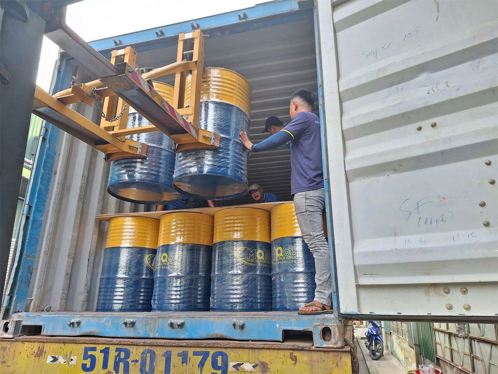 Sự Khác Biệt Giữa Dầu Bơm Chân Không, Dầu Máy Nén & Dầu Làm Lạnh