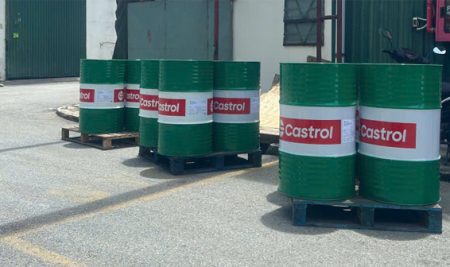 Dầu thủy lực chống mài mòn Castrol chính hãng, bảo vệ hệ thống thủy lực